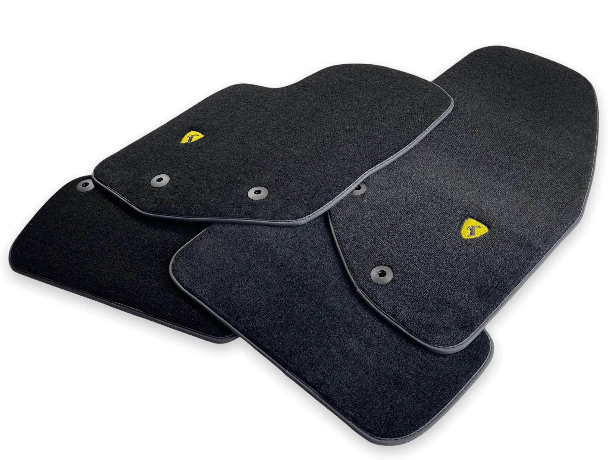 Floor Mats For Volvo C70 (2006-2013) - AutoWin