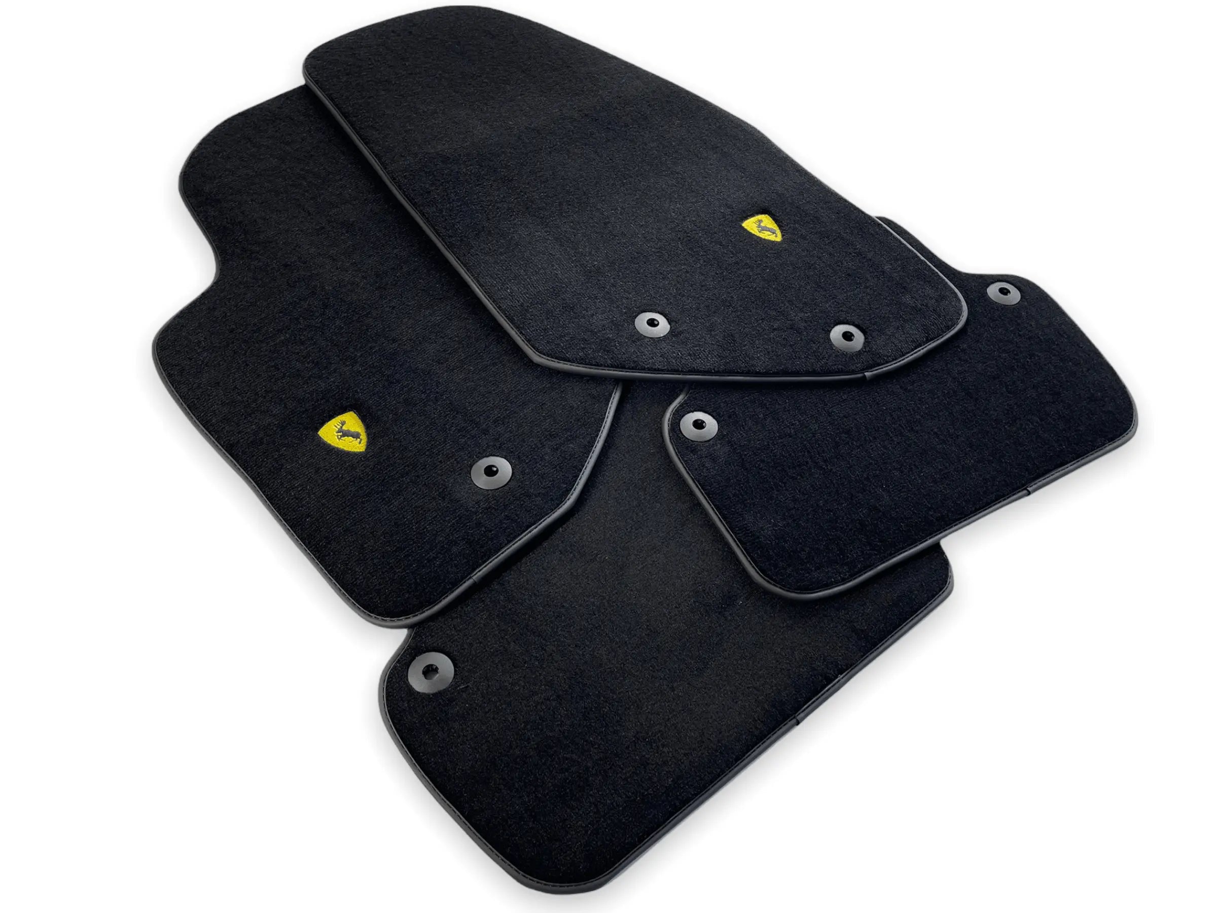 Floor Mats For Volvo S70 (1996-2000) - AutoWin