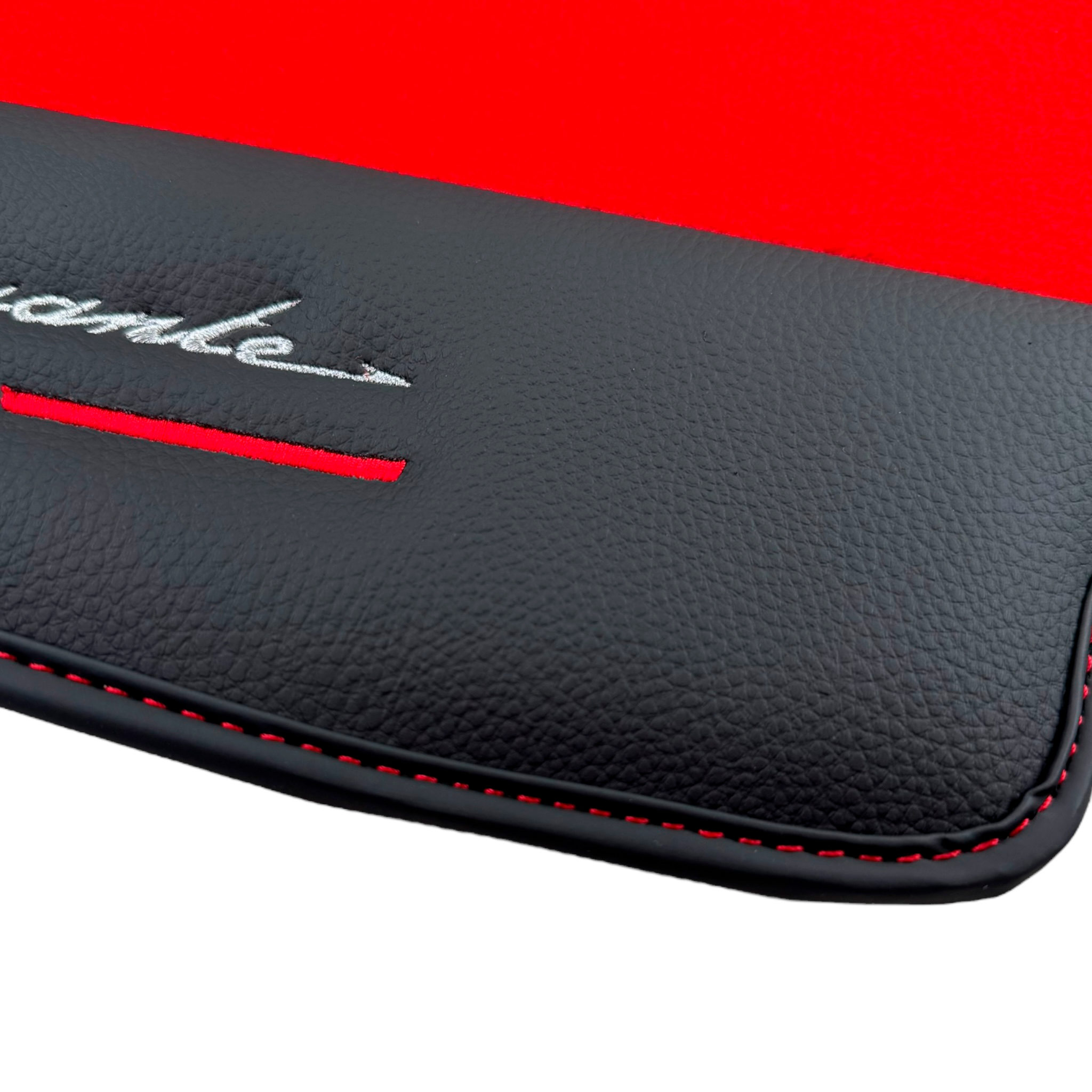 Red Floor Mats for Alfa Romeo Giulia Performante (1962-1978) with Leather